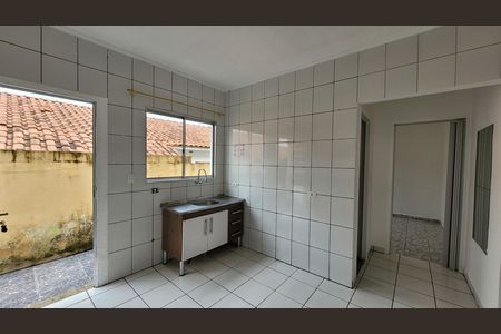 Casa de condomínio para alugar com 65m², 2 quartos e 2 vagasCozinha