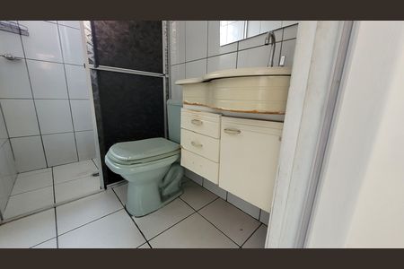 Casa de condomínio para alugar com 65m², 2 quartos e 2 vagasBanheiro