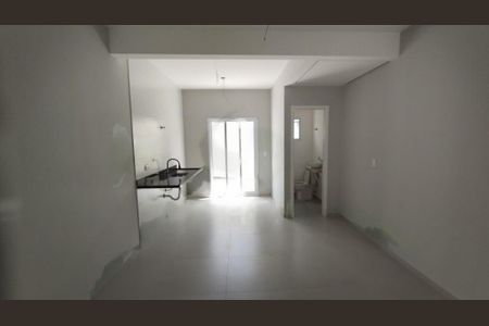 Casa à venda com 100m², 3 quartos e 2 vagas