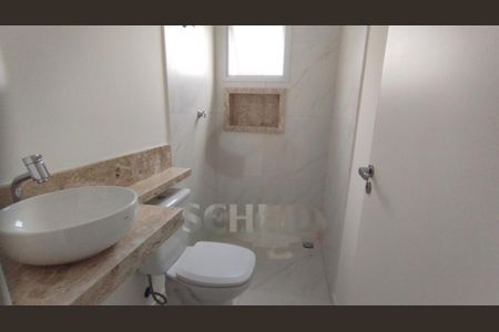 Casa à venda com 100m², 3 quartos e 2 vagas