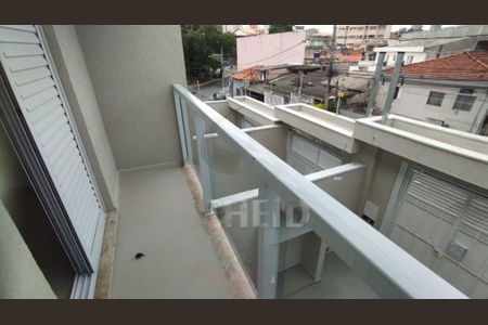Casa à venda com 100m², 3 quartos e 2 vagas