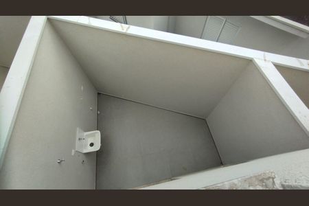 Casa à venda com 100m², 3 quartos e 2 vagas