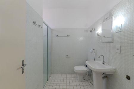 Studio à venda com 43m², 1 quarto e sem vaga Studio à venda com 43m², 1 quarto e sem vagaBanheiro