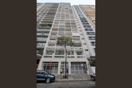Studio à venda com 43m², 1 quarto e sem vaga Studio à venda com 43m², 1 quarto e sem vagaFachada