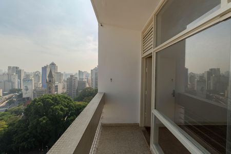 Studio à venda com 43m², 1 quarto e sem vaga Studio à venda com 43m², 1 quarto e sem vagaSacada