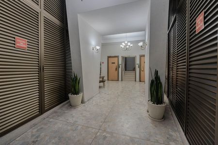 Studio à venda com 43m², 1 quarto e sem vaga Studio à venda com 43m², 1 quarto e sem vagaHall de entrada