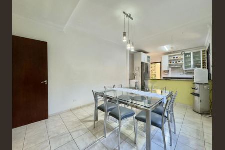 Casa à venda com 150m², 3 quartos e 2 vagas