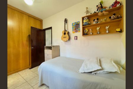 Casa à venda com 150m², 3 quartos e 2 vagas