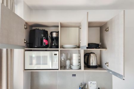Kitnet/Studio para alugar com 1 quarto, 33m² em Centro, Rio de Janeiro