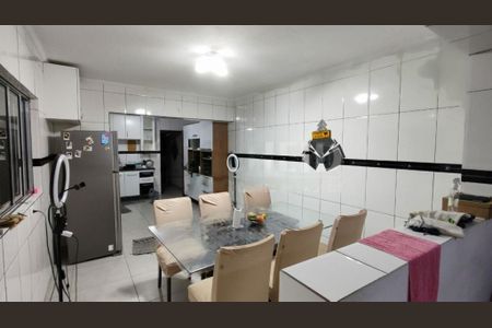 Casa à venda com 2 quartos, 140m² em Jardim Sabara, São Paulo