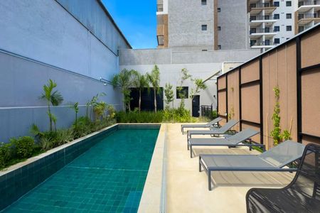 Apartamento à venda com 27m², 1 quarto e sem vaga Apartamento à venda com 27m², 1 quarto e sem vagaPiscina