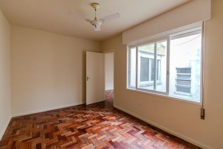 Quarto 1 de apartamento à venda com 2 quartos, 75m² em Cidade Baixa, Porto Alegre