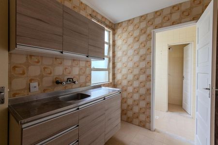 Apartamento à venda com 75m², 2 quartos e sem vagaCozinha
