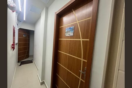 Apartamento para alugar com 40m², 2 quartos e sem vaga Apartamento para alugar com 40m², 2 quartos e sem vagaCorredor