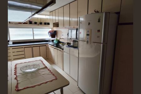 Apartamento à venda com 135m², 3 quartos e 1 vaga