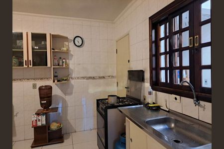Casa à venda com 85m², 2 quartos e 3 vagas