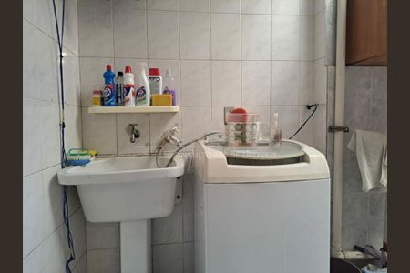 Casa à venda com 85m², 2 quartos e 3 vagas