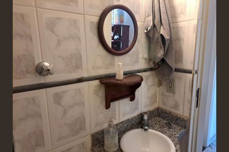 Casa à venda com 85m², 2 quartos e 3 vagas