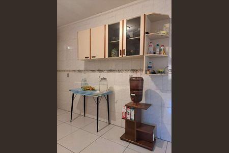 Casa à venda com 85m², 2 quartos e 3 vagas