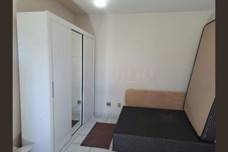 Casa à venda com 85m², 2 quartos e 3 vagas