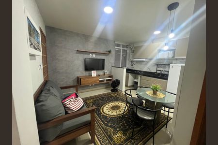 Sala de apartamento para alugar com 2 quartos, 40m² em Centro, Rio de Janeiro