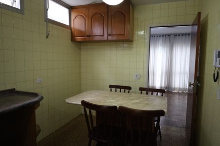 Cozinha de casa à venda com 4 quartos, 418m² em Cidade Dutra, São Paulo