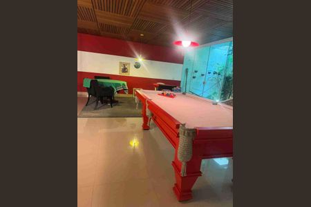 Casa de condomínio para alugar com 950m², 3 quartos e 6 vagas Casa de condomínio para alugar com 950m², 3 quartos e 6 vagasSalão de jogos