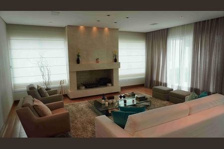 Sala íntima de casa de condomínio à venda com 3 quartos, 950m² em Residencial Seis (alphaville), Santana de Parnaíba
