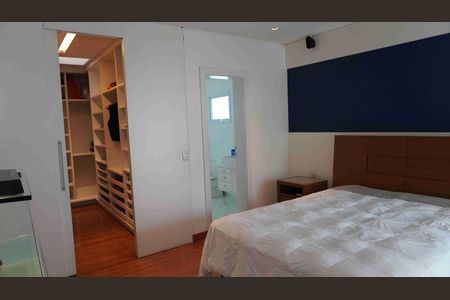 Casa de condomínio para alugar com 950m², 3 quartos e 6 vagas Casa de condomínio para alugar com 950m², 3 quartos e 6 vagasSuite2