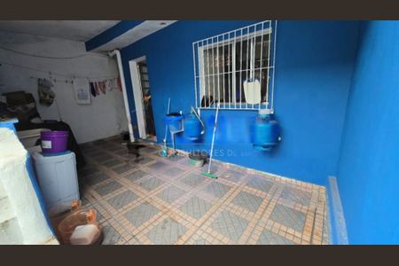 Casa à venda com 44m², 3 quartos e 3 vagas