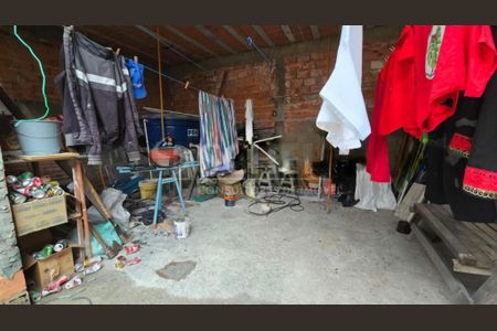 Casa à venda com 44m², 3 quartos e 3 vagas