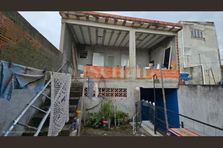 Casa à venda com 44m², 3 quartos e 3 vagas