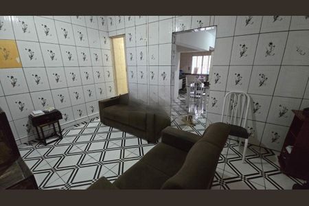 Casa à venda com 44m², 3 quartos e 3 vagas