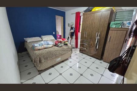 Casa à venda com 44m², 3 quartos e 3 vagas