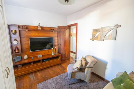 Apartamento à venda com 168m², 4 quartos e 2 vagas Apartamento à venda com 168m², 4 quartos e 2 vagasQuarto 4