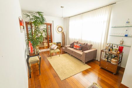 Apartamento à venda com 168m², 4 quartos e 2 vagas Apartamento à venda com 168m², 4 quartos e 2 vagasSala 2