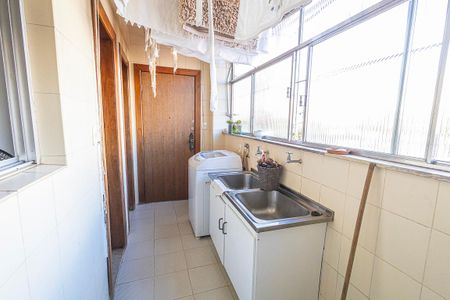 Apartamento à venda com 168m², 4 quartos e 2 vagas Apartamento à venda com 168m², 4 quartos e 2 vagasArea de serviço