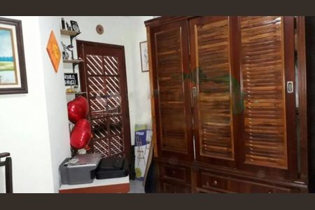 Casa à venda com 2 quartos, 75m² em Vila Campo Grande, São Paulo