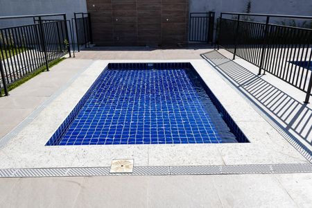 Apartamento para alugar com 43m², 2 quartos e 1 vaga Apartamento para alugar com 43m², 2 quartos e 1 vagaPiscina