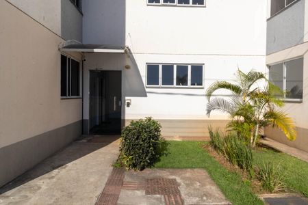 Apartamento para alugar com 43m², 2 quartos e 1 vaga Apartamento para alugar com 43m², 2 quartos e 1 vagaFachada do bloco
