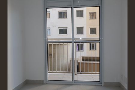 Apartamento para alugar com 2 quartos, 44m² em Parque Sao Rafael, São Paulo