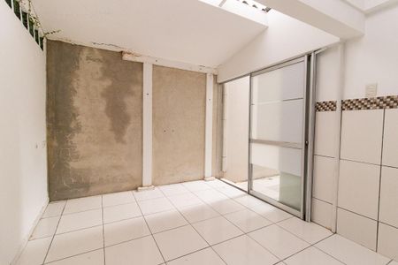 Casa à venda com 290m², 4 quartos e 4 vagas Casa à venda com 290m², 4 quartos e 4 vagasÁrea de Serviço