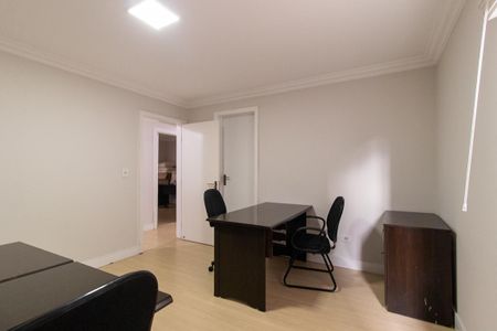Casa à venda com 290m², 4 quartos e 4 vagas Casa à venda com 290m², 4 quartos e 4 vagasQuarto 1 suite