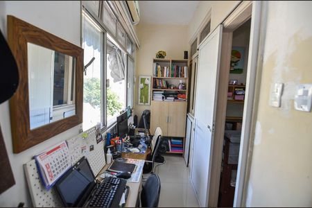 Sala de apartamento para alugar com 2 quartos, 62m² em Grajaú, Rio de Janeiro