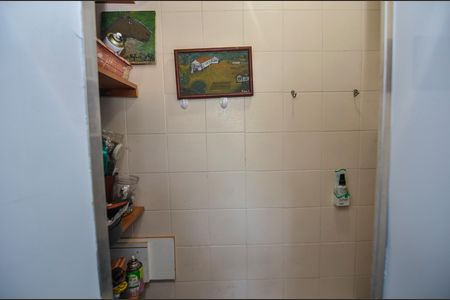 Apartamento para alugar com 62m², 2 quartos e 1 vaga Apartamento para alugar com 62m², 2 quartos e 1 vagaBanheiro de Serviço