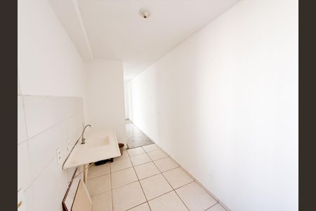 Apartamento para alugar com 45m², 2 quartos e 1 vaga Apartamento para alugar com 45m², 2 quartos e 1 vagaCozinha e Área de serviço