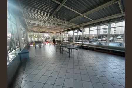 Apartamento à venda com 65m², 2 quartos e 1 vaga