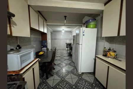 Casa à venda com 148m², 5 quartos e 3 vagas