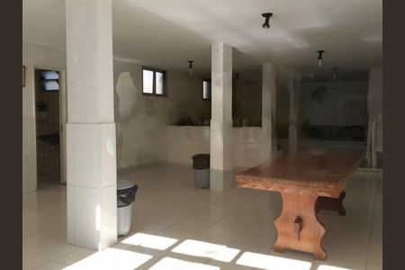 Apartamento à venda com 2 quartos, 58m² em Jardim Santa Josefina, São Paulo