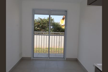 Sala de apartamento para alugar com 2 quartos, 44m² em Parque Sao Rafael, São Paulo
